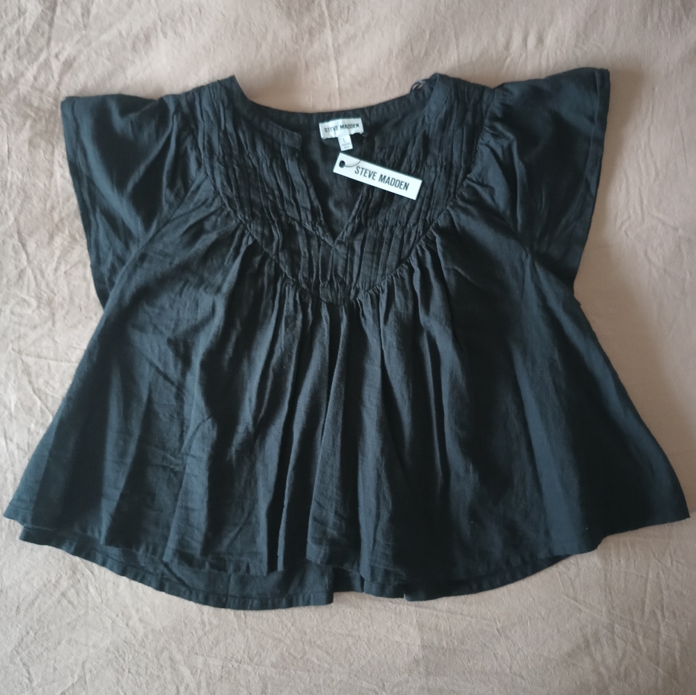 NWT Steve Madden black top, size L
